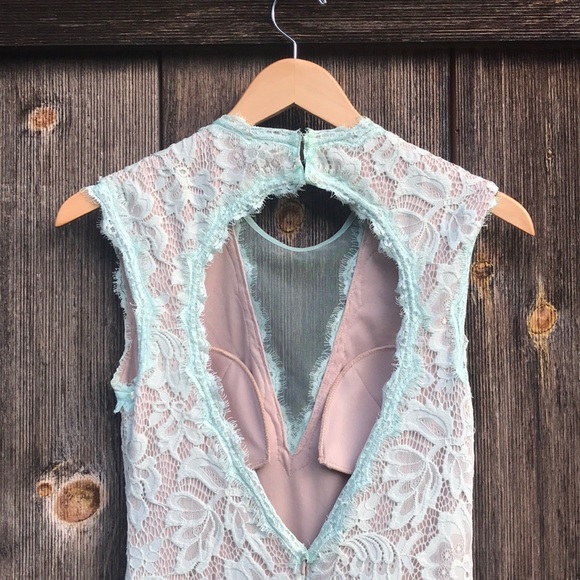 Prom/formal dress! - Picture 3 of 5